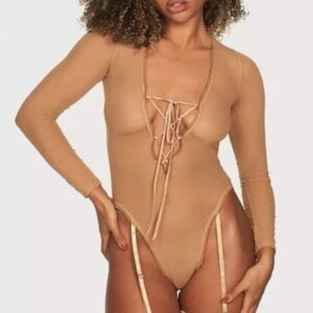 Fredericks Of Hollywood Size L